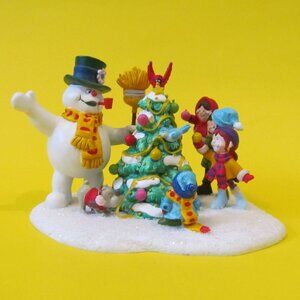 Department 56 figurine "Fun With Frosty the Snowman"